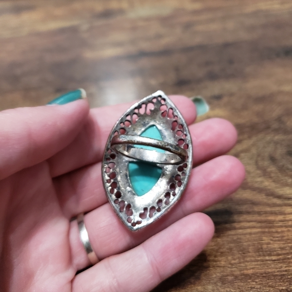 Turquoise Silver Tone Statement Ring Size 8.5 - image 3